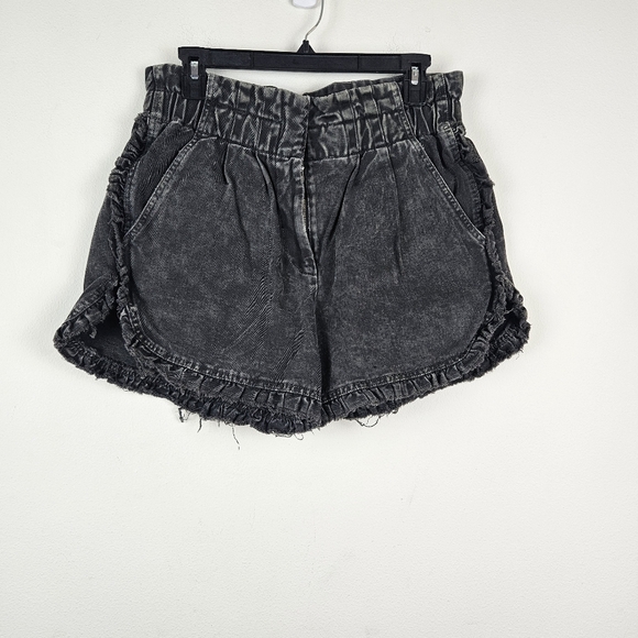 Sea New York Dax Washed Black Denim Ruffle Shorts Size 8 - Picture 1 of 8